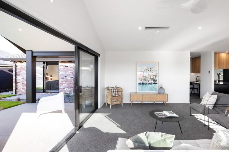 Photo of property in 36 Isobel Hodgson Drive, Cambridge, 3434