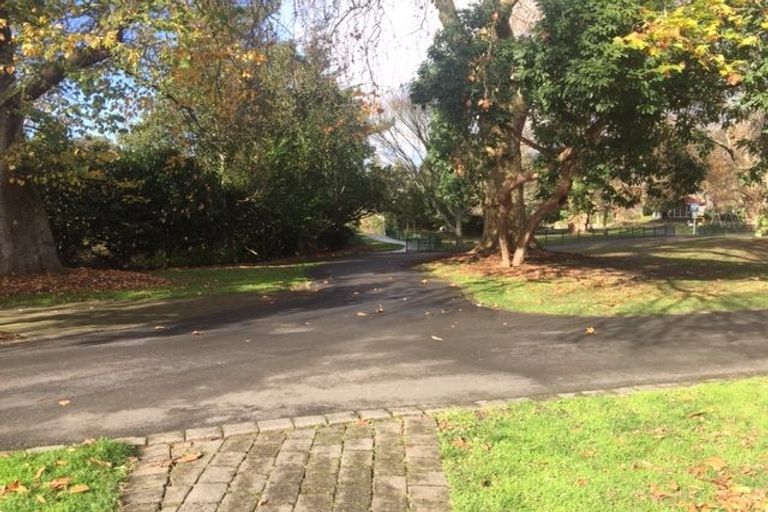 Photo of property in 6/6 Opoia Drive, Hamilton East, Hamilton, 3216