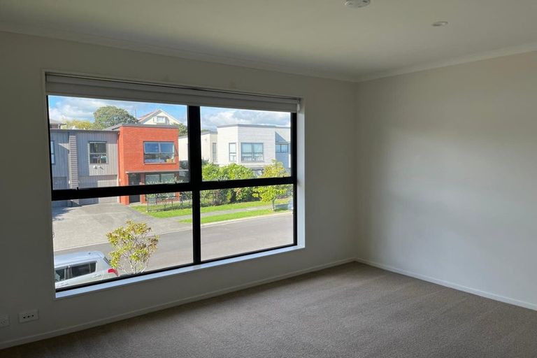 Photo of property in 39 Matairangi Avenue, Totara Heights, Auckland, 2105