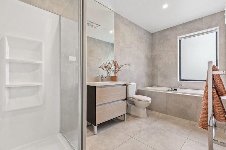 Photo of property in 30 Tyler Davies Drive, Red Beach, 0932