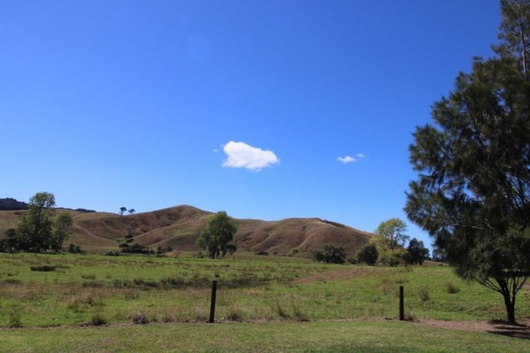 Photo of property in 1215 Whangapoua Sh25 Road, Te Rerenga, Coromandel, 3582