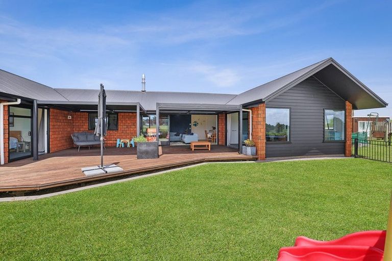 Photo of property in 26 Burwood Road, Burwood, Christchurch, 8083
