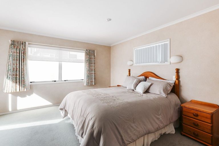 Photo of property in 15 Wells Avenue, Mount Maunganui, 3116