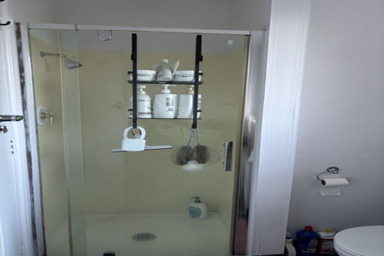 Photo of property in 32 Maidstone Road, Ilam, Christchurch, 8041