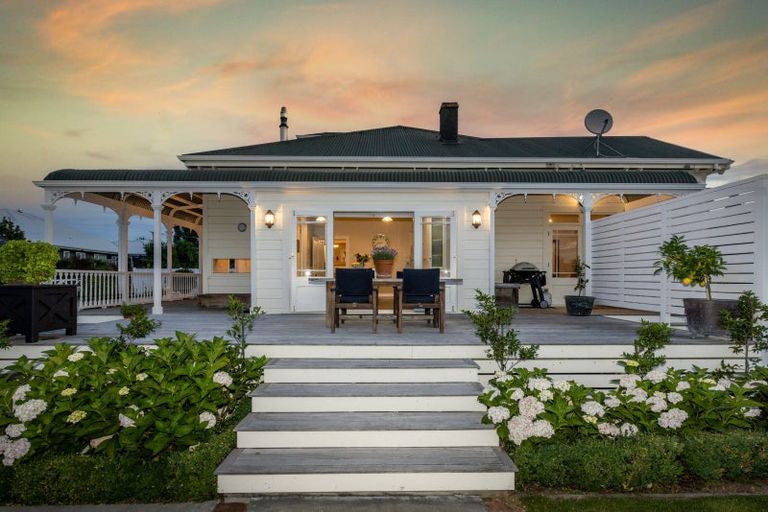 Photo of property in 47 Arataki Road, Havelock North, 4130