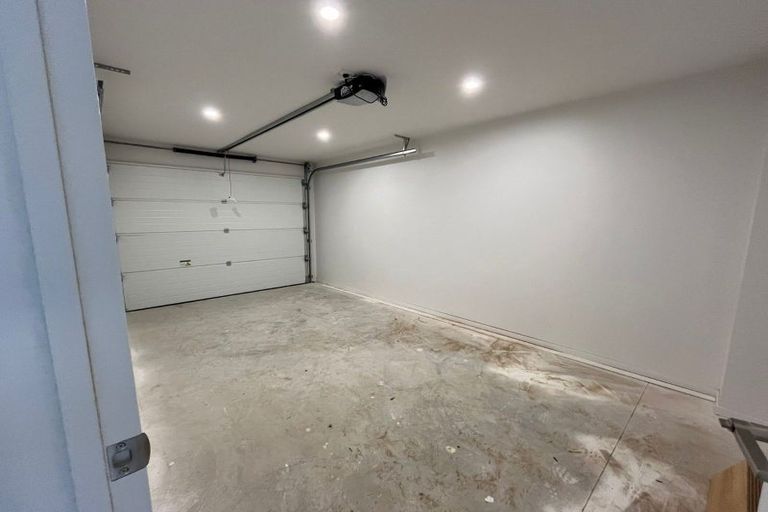 Photo of property in 523b Pakuranga Road, Howick, Auckland, 2010