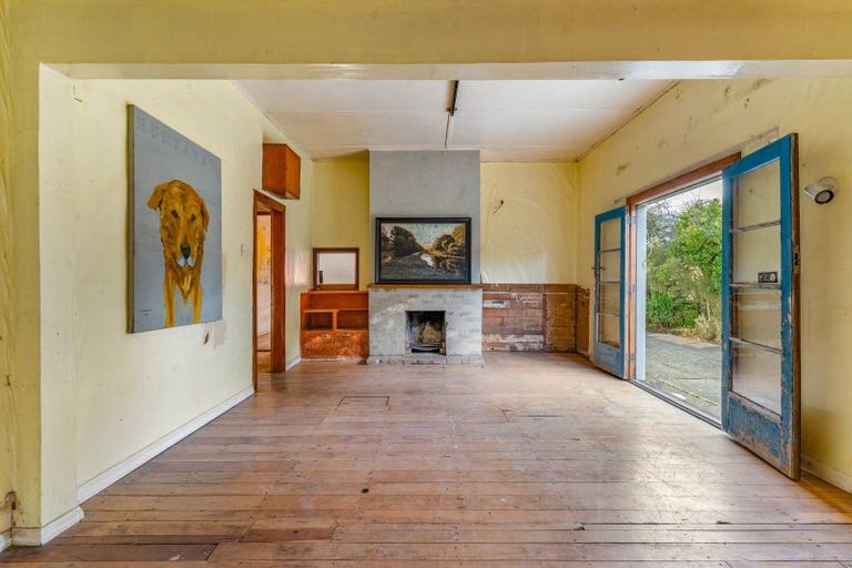 Photo of property in 172 Moeraki Road, Hinakura, Martinborough, 5784
