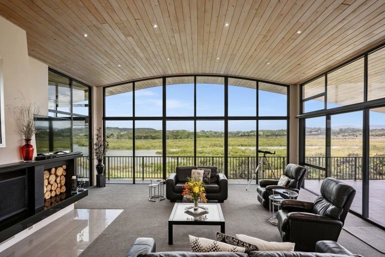 Photo of property in 56 Thelma Road, Mangawhai Heads, Mangawhai, 0505