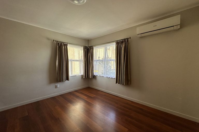 Photo of property in 2/50 Huia Road, Papatoetoe, Auckland, 2025