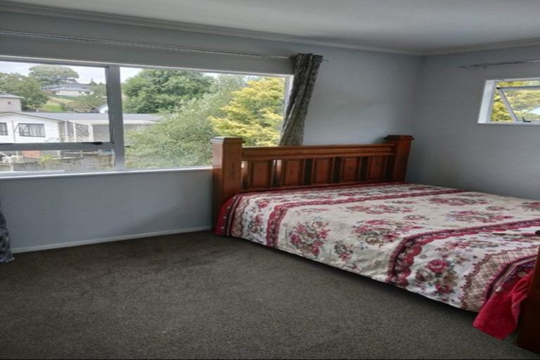 Photo of property in 57c Kamara Road, Glen Eden, Auckland, 0602