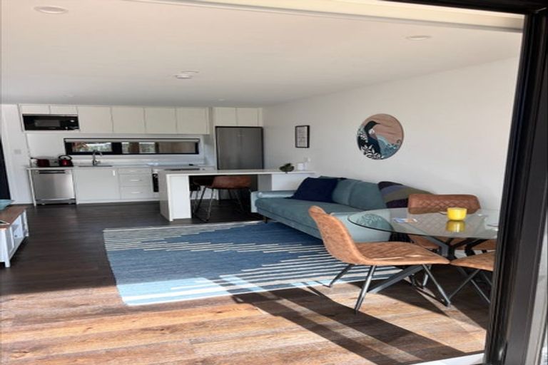 Photo of property in 49 Te Puketoka Lane, Mangere, 2022