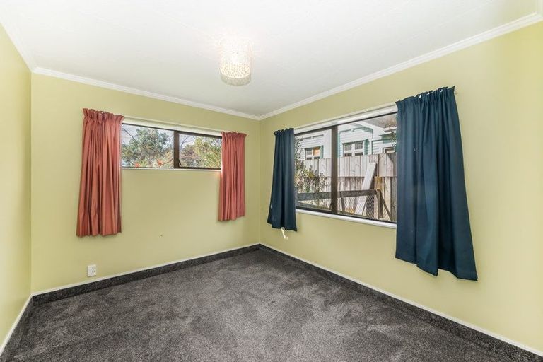 Photo of property in 38 Winton Street, Paraparaumu Beach, Paraparaumu, 5032