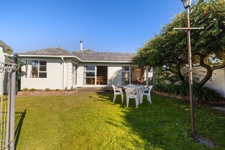 Photo of property in 33 Britannia Street, North New Brighton, Christchurch, 8083