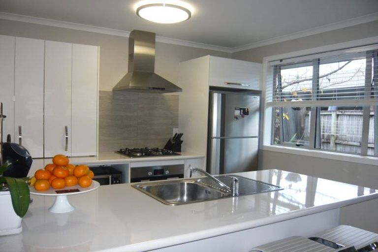 Photo of property in 27u8 Jones Crescent, Melville, Hamilton, 3206