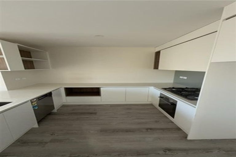 Photo of property in 16 Kapehu Road, Silverdale, 0932