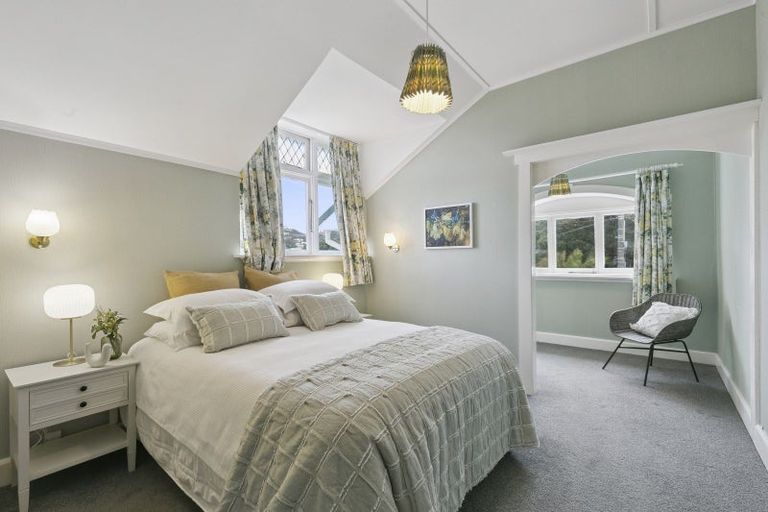 Photo of property in 255 The Parade, Island Bay, Wellington, 6023