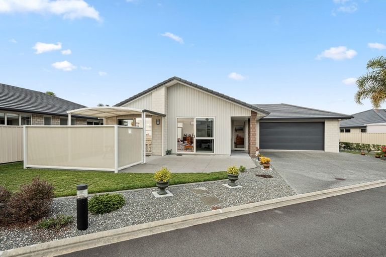 Photo of property in 4 Seashell Drive, Papamoa Beach, Papamoa, 3118