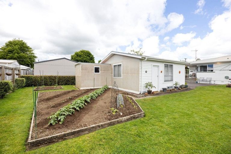 Photo of property in 116 Thornton Road, Cambridge, 3434