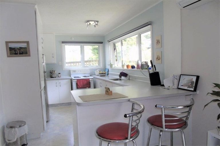 Photo of property in 39b Kowhai Street, Wainuiomata, Lower Hutt, 5014