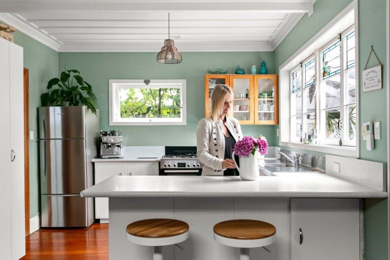 Photo of property in 436 Aberdeen Road, Gisborne, 4010