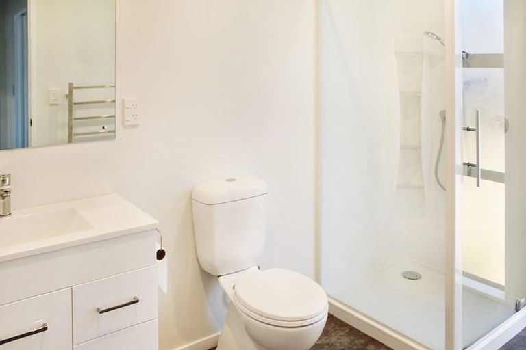 Photo of property in 4b Oriana Place, Highbury, Palmerston North, 4412