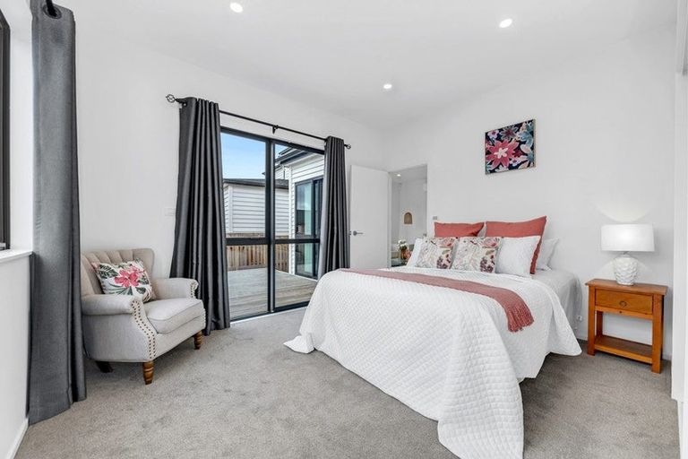 Photo of property in 28 Bushfield Drive, Flat Bush, Auckland, 2019
