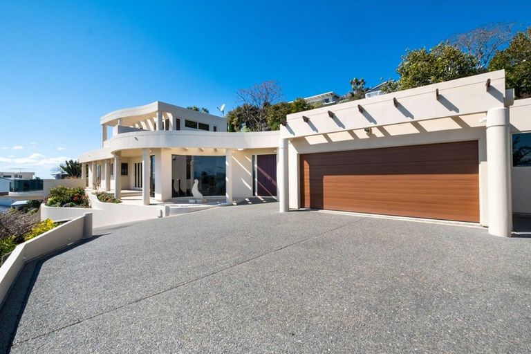 Photo of property in 25a Seapoint Road, Bluff Hill, Napier, 4110