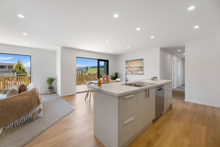 Photo of property in 15 Joe Brown Avenue, Mosgiel, 9024