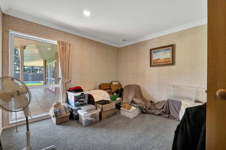 Photo of property in 312 Corbett Road, Paraite, New Plymouth, 4373