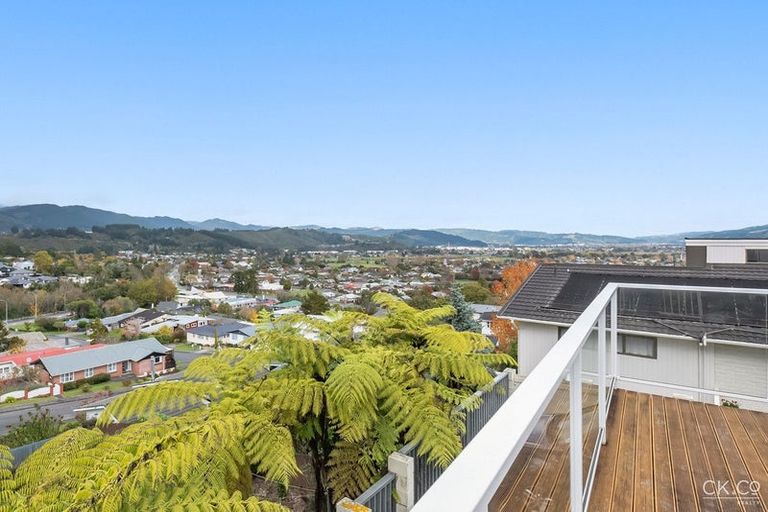 Photo of property in 12 Alleyne Court, Brown Owl, Upper Hutt, 5018