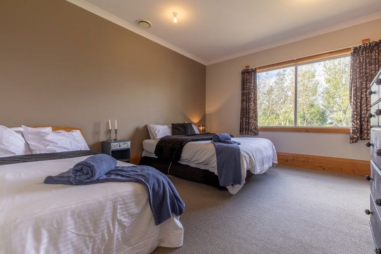 Photo of property in 2383 State Highway 2, Waipukurau, 4200