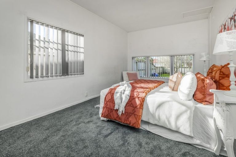 Photo of property in 6 Lipscombe Avenue, Papatoetoe, Auckland, 2025