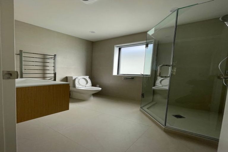 Photo of property in 14 Fortyfoot Lane, Sunnyhills, Auckland, 2010