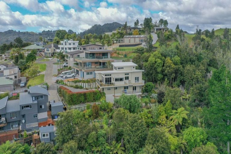 Photo of property in 133 Pacific View Drive, Whangamata, 3620