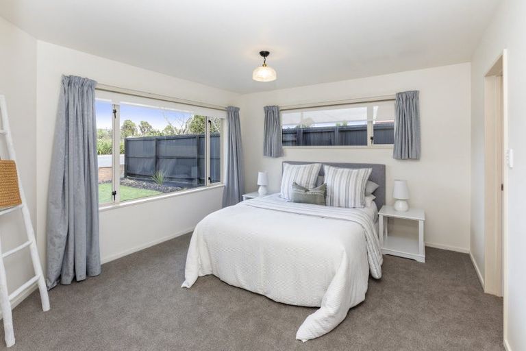 Photo of property in 131 Prestons Road, Redwood, Christchurch, 8051
