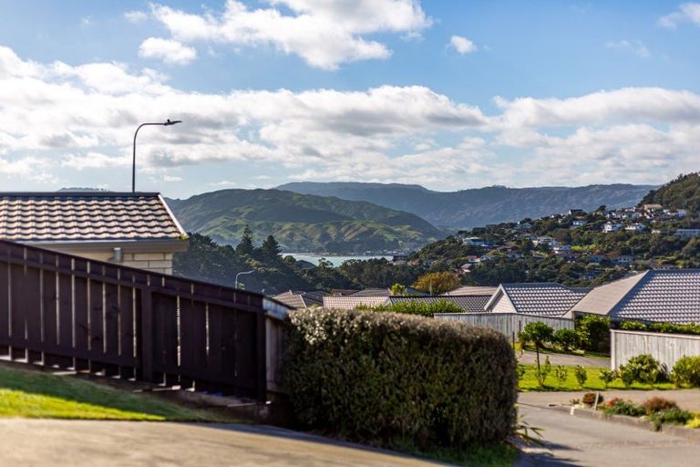 Photo of property in 14 Gennaker Lane, Whitby, Porirua, 5024