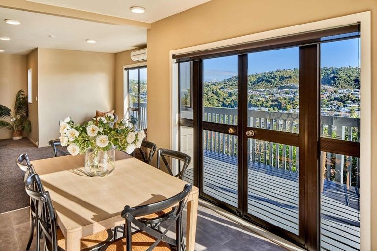 Photo of property in 56 Mercury Way, Whitby, Porirua, 5024