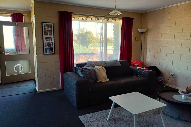 Photo of property in 1/522 Worcester Street, Linwood, Christchurch, 8011