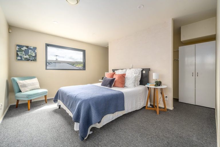 Photo of property in 59 Amesbury Drive, Churton Park, Wellington, 6037