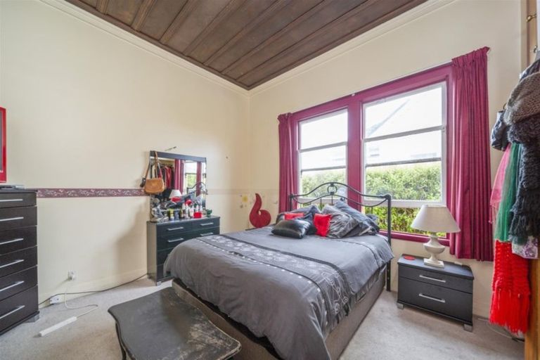 Photo of property in 46 Vogel Street, Hawera, 4610