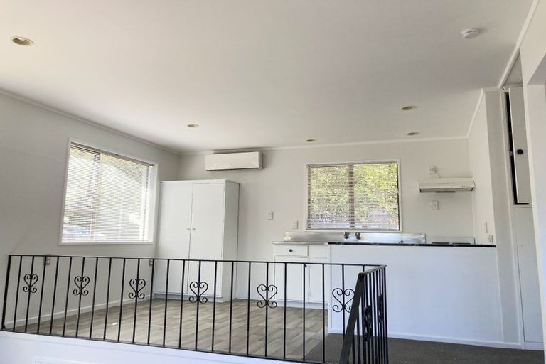 Photo of property in 28 Mamaku Street, Paraparaumu, 5032