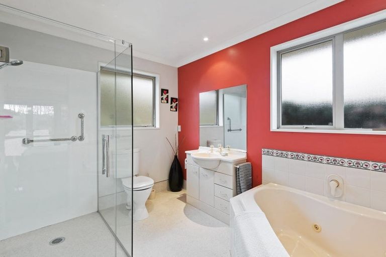 Photo of property in 284 Hoskyns Road, Rolleston, Christchurch, 7675