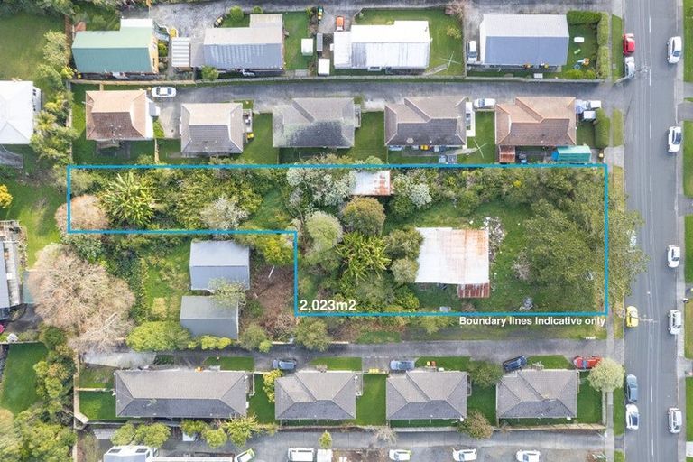 Photo of property in 87 Glendale Road, Glen Eden, Auckland, 0602