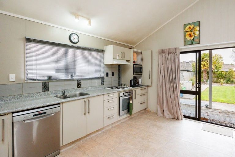 Photo of property in 54 Roy Street, Palmerston North, 4410