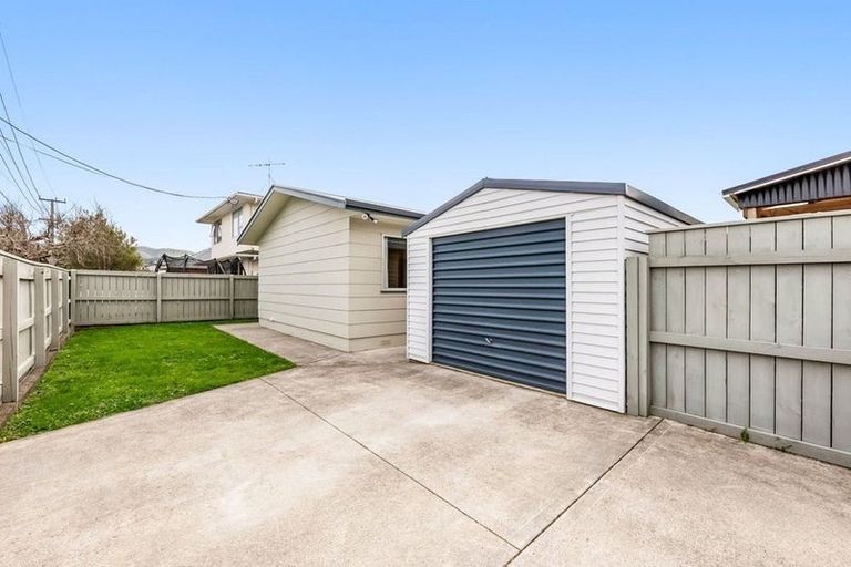 Photo of property in 2 Guiness Street, Avalon, Lower Hutt, 5011