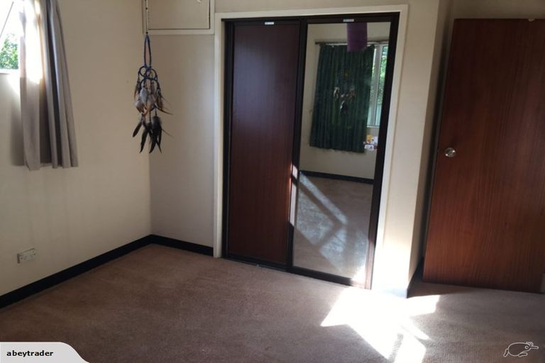 Photo of property in 150-a Dowse Drive, Maungaraki, Lower Hutt, 5010