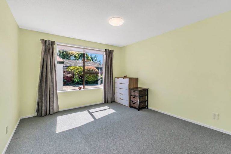 Photo of property in 74 Sabys Road, Halswell, Christchurch, 8025