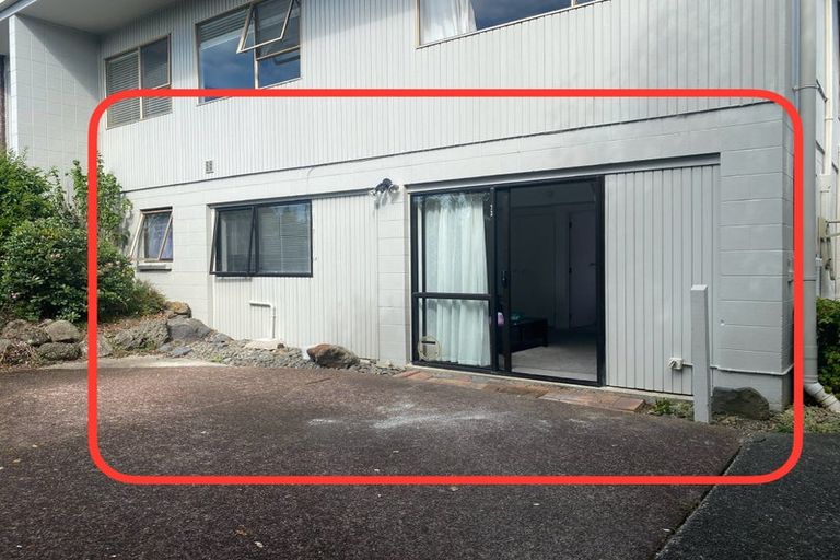 Photo of property in 1/17 Robin Lane, Browns Bay, Auckland, 0630