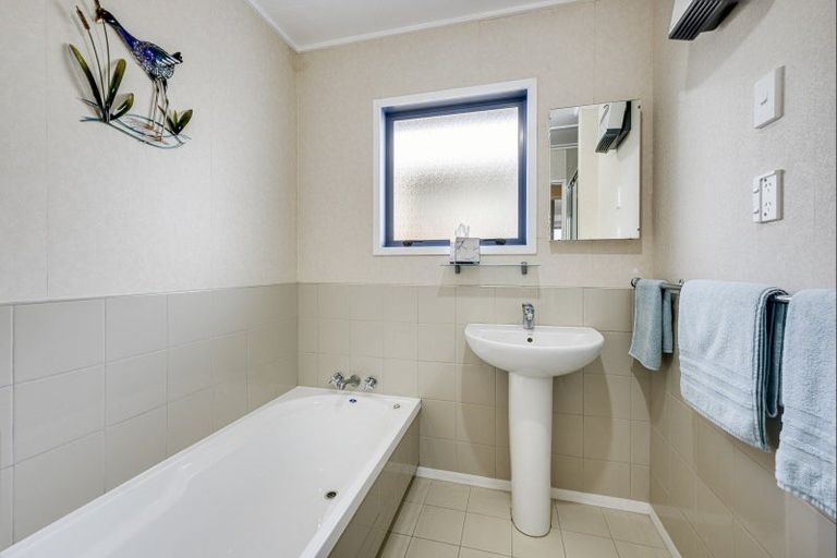Photo of property in 109 North Shore Road, Eskdale, Napier, 4182