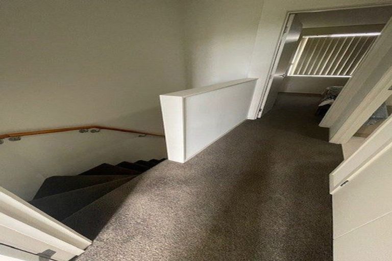 Photo of property in 5/26 Oneroa Road, East Tamaki, Auckland, 2013